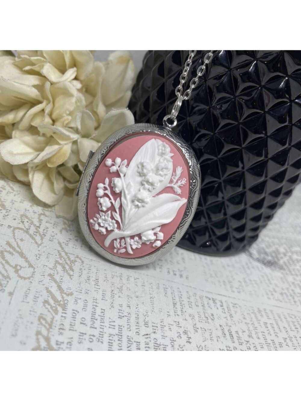 MOM Pink White Mother birthday Lily of Valley Silver Cameo Locket Wedding Irish